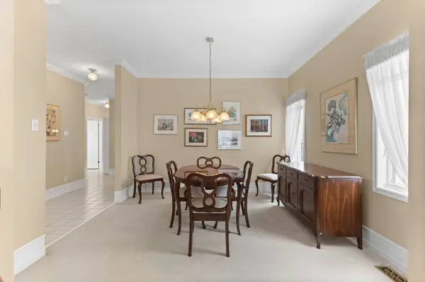 Orleans - Convent Glen And Area, ON K1W 1E6,2202 Nature Trail CRES