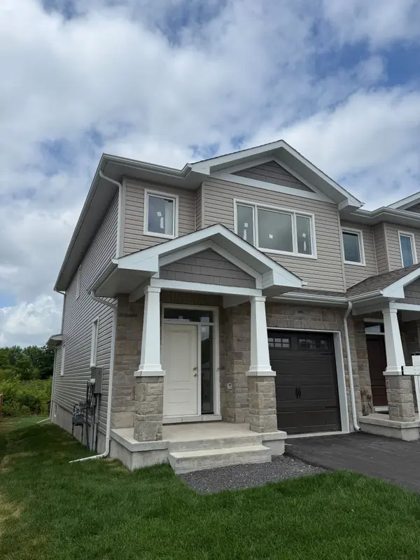 Greater Napanee, ON K7R 3X8,198 HERITAGE PARK DR