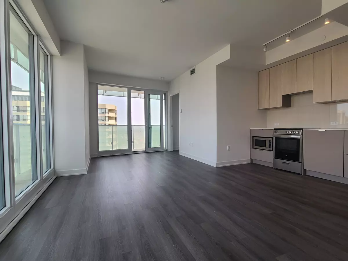 Mississauga, ON L5B 0M3,3883 Quartz RD #1604