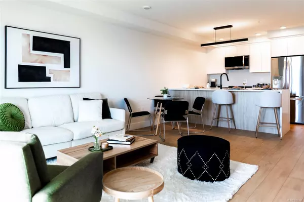 Nanaimo, BC V9R 4V6,45 Haliburton St #304