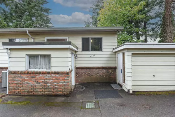 Courtenay, BC V9N 3T6,4667 McQuillan Rd