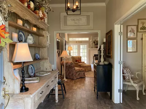 Waco, TX 76705,142 Hickory Valley Lane