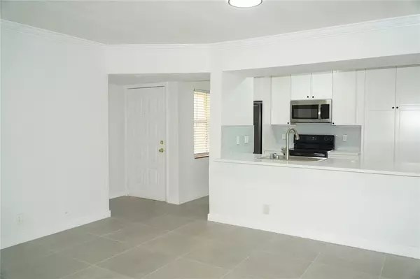 Coral Springs, FL 33065,11574 NW 44th St #11574