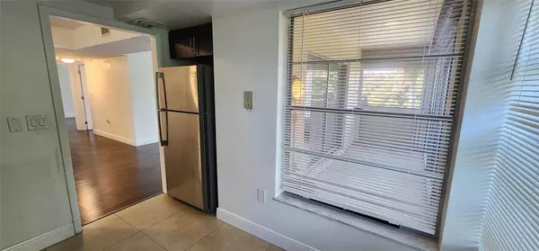 Lauderhill, FL 33319,4168 Inverrary Dr #401