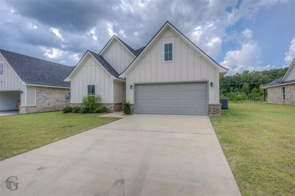 Shreveport, LA 71107,5045 Falcon Bay Drive