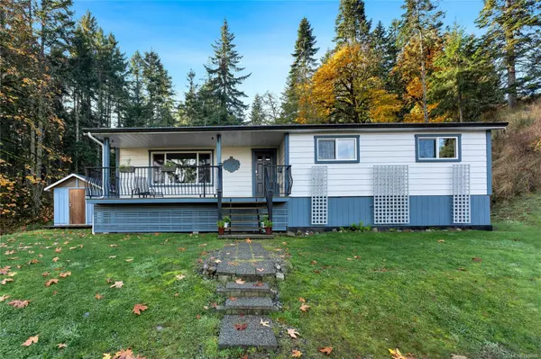 241 Aust Way, Salt Spring, BC V8K 2B2