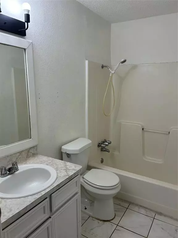 Dallas, TX 75210,3806 Copeland Street