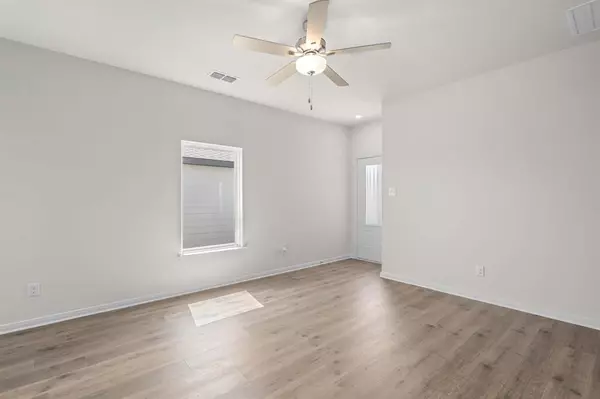 Ponder, TX 76259,13825 Turtle Mountain Road