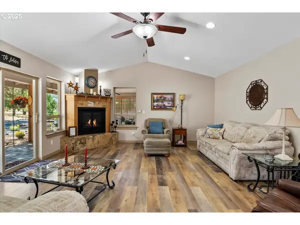 Prineville, OR 97754,6820 SW GEORGE MILLICAN RD