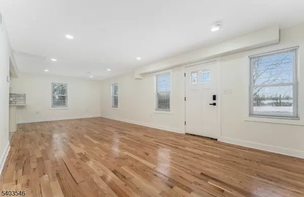 Readington Twp., NJ 08822,978 Rt523