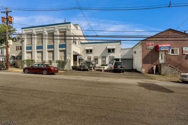 Newark City, NJ 07104,245-249 VERONA AVE