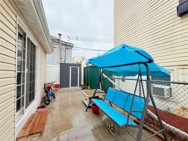 Brooklyn, NY 11229,16 Landis CT