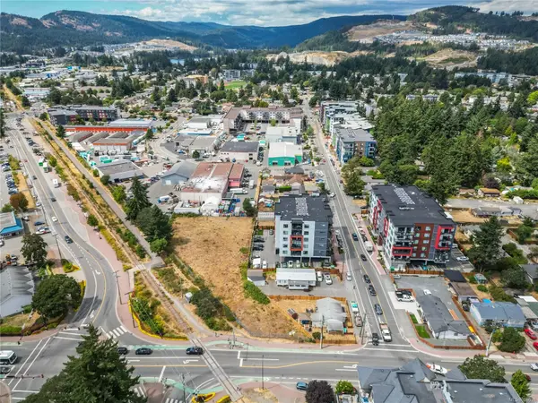 806 Station Ave, Langford, BC V9B 2S1