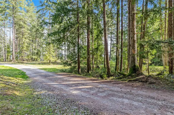 Salt Spring, BC V8K 1A6,141 Blue Stone Dr