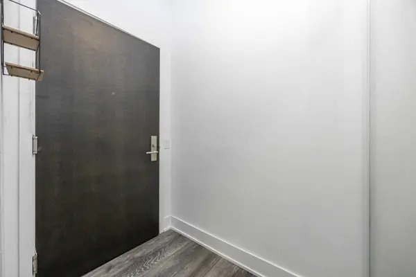 Toronto C08, ON M4Y 0C9,403 Church ST #3405