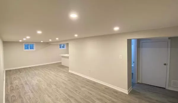 Pickering, ON L1W 1S3,871 Liverpool RD #Lower