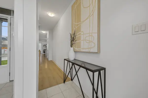 Barrie, ON L9J 0K8,86 West Oak TRL