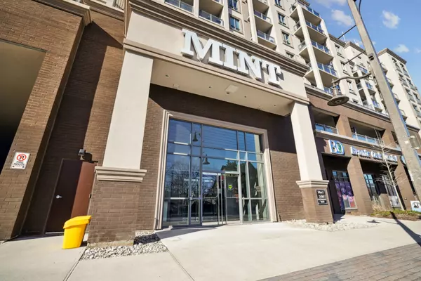 Oakville, ON L6M 4J2,2486 Old Bronte RD #815