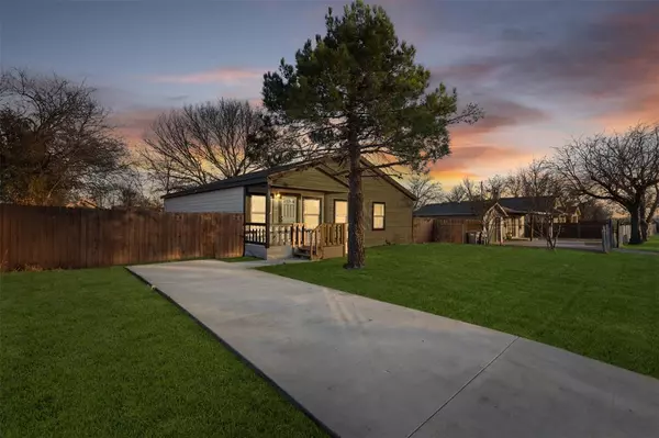 Fort Worth, TX 76119,3841 Burnice Drive