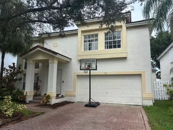 143 Gables Blvd, Weston, FL 33326