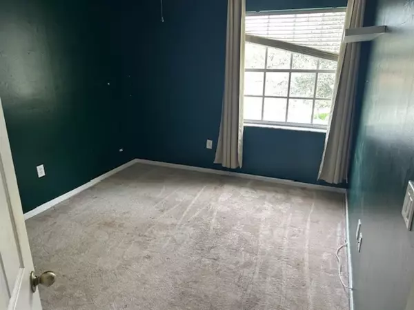 Weston, FL 33326,143 Gables Blvd