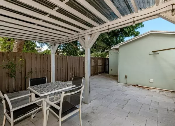 Hollywood, FL 33021,5608 BUCHANAN ST