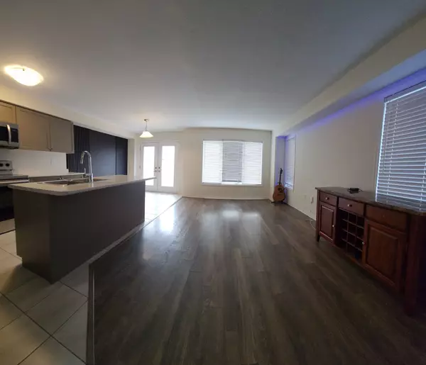 Hamilton, ON L8J 0H7,2 Utter PL