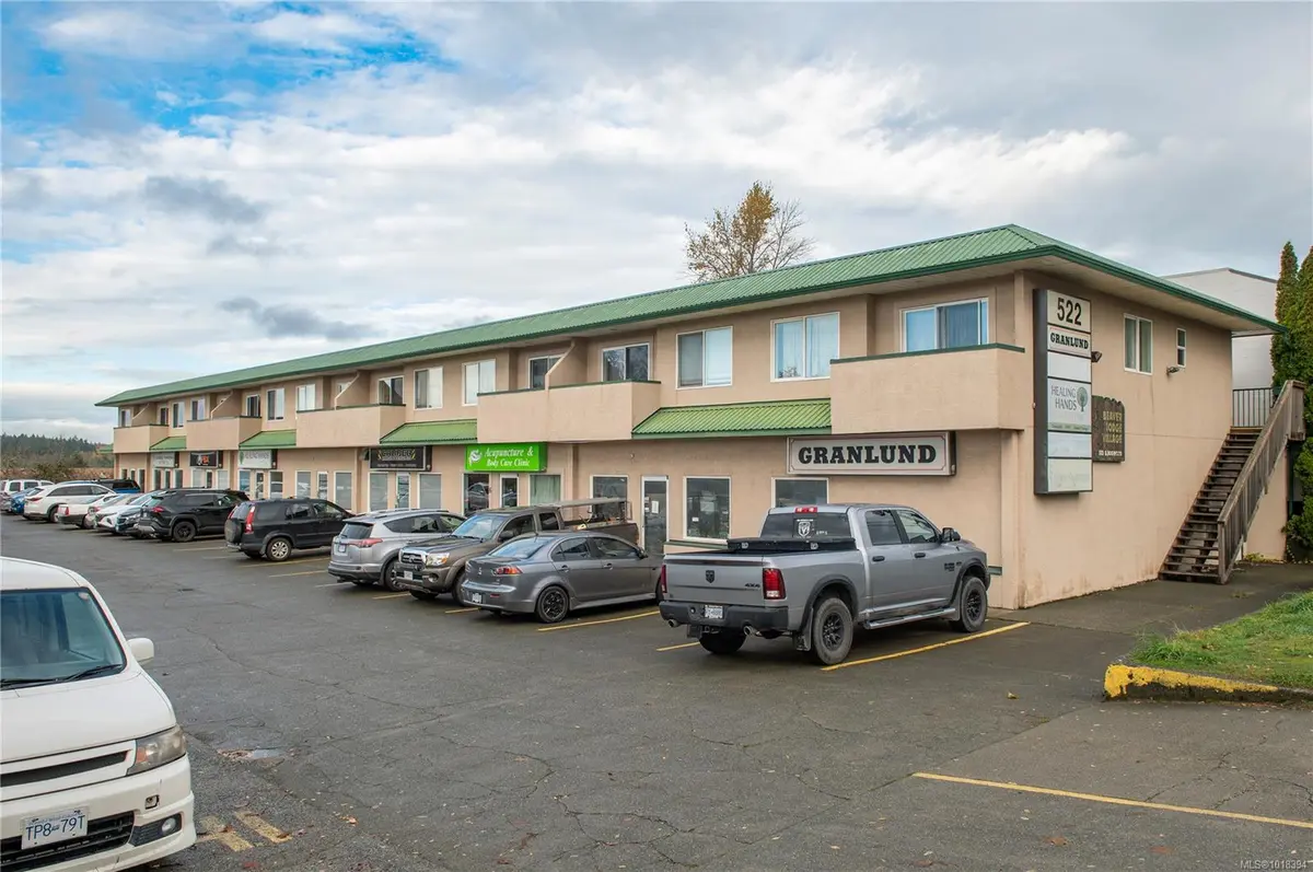 Campbell River, BC V9W 6R4,522 Dogwood St S #8