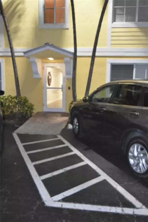 Fort Lauderdale, FL 33301,150 NE 15th Ave #140