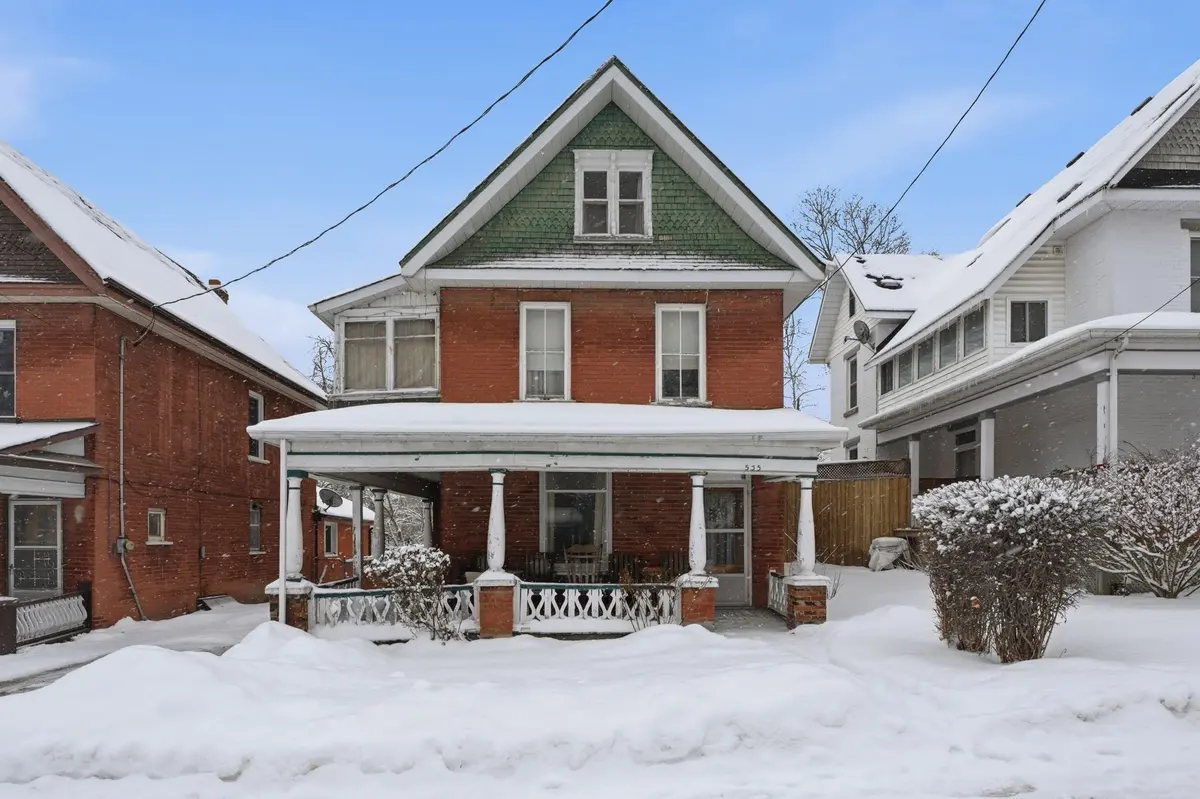 Peterborough, ON K9H 4R6,535 Park ST N