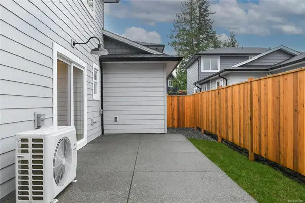 Comox, BC V9M 0C8,2317 McDonald Rd #A