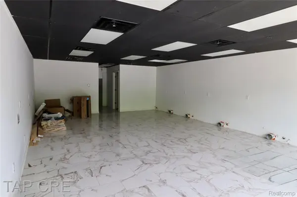 Livonia, MI 48152,27540 7 Mile RD