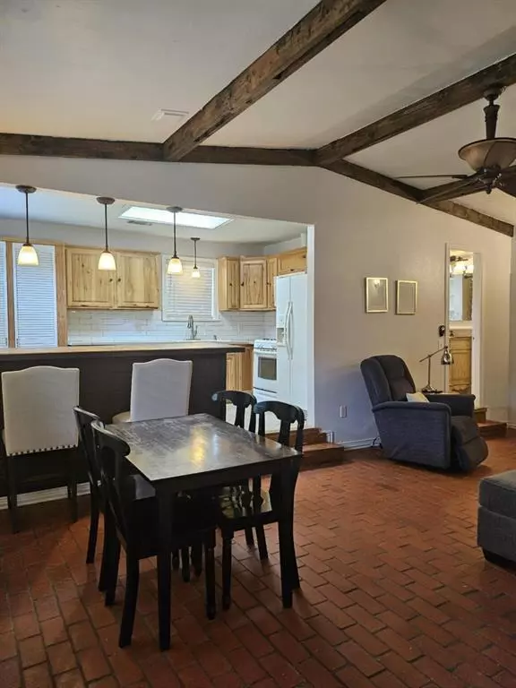 Whitney, TX 76692,108 2nd Street