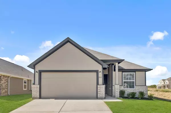 1012 Wind Drift Way, Fort Worth, TX 76131