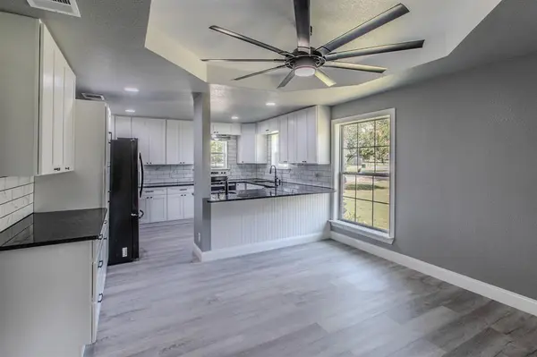 Woodway, TX 76712,768 ELMWOOD Drive