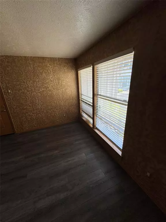 Dallas, TX 75219,4347 Dickason Avenue #115