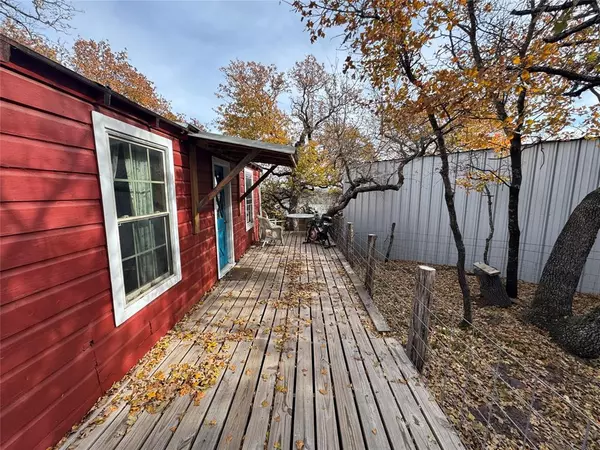 Gordon, TX 76453,160 Lake Point Drive