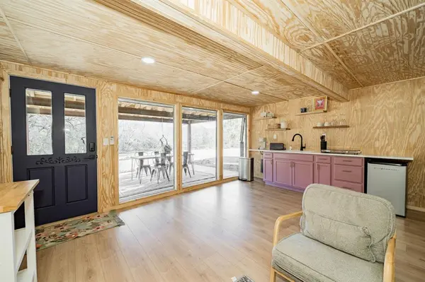 Van Alstyne, TX 75495,691 Bear Road