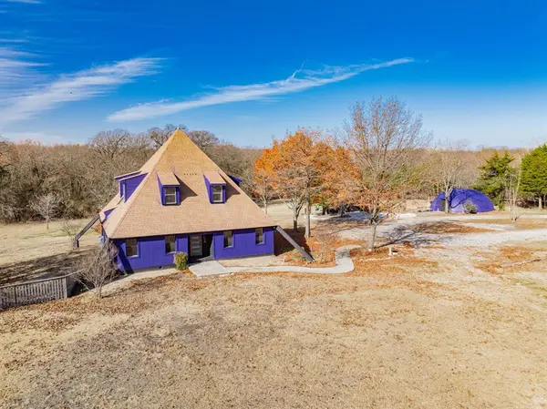 Van Alstyne, TX 75495,691 Bear Road