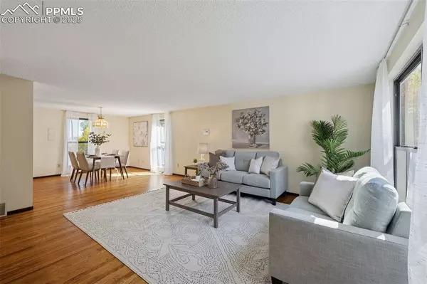 Colorado Springs, CO 80906,2805 Old Broadmoor RD