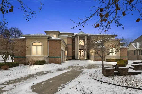 Washington, MI 48094,61403 Barclay DR