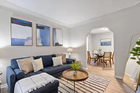 Wyandotte, MI 48192,1114 2nd ST