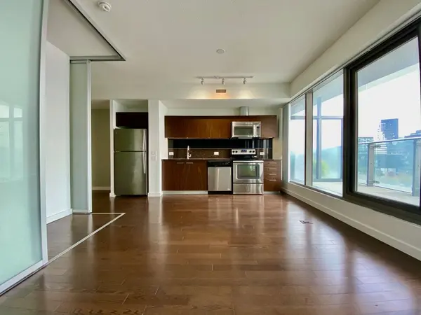 Toronto C08, ON M5A 0E2,390 Cherry ST #405