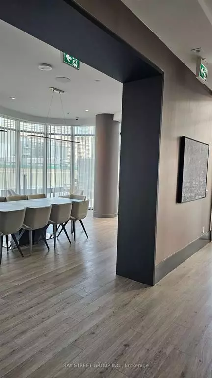 Toronto C08, ON M4Y 0C9,403 Church ST #305