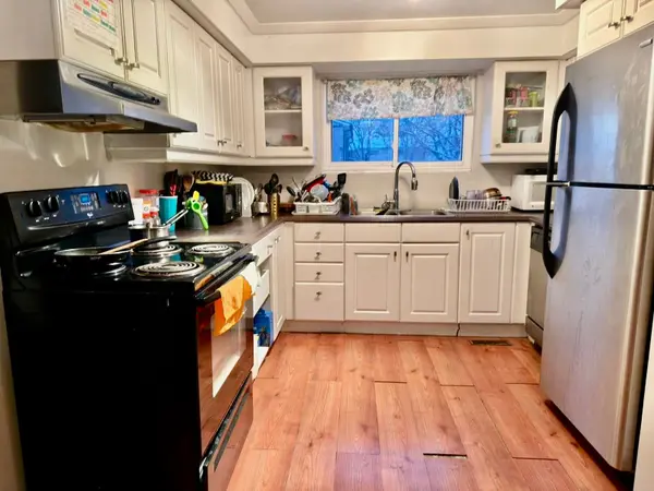 Oshawa, ON L1G 7R7,1330 Trowbridge DR E #74