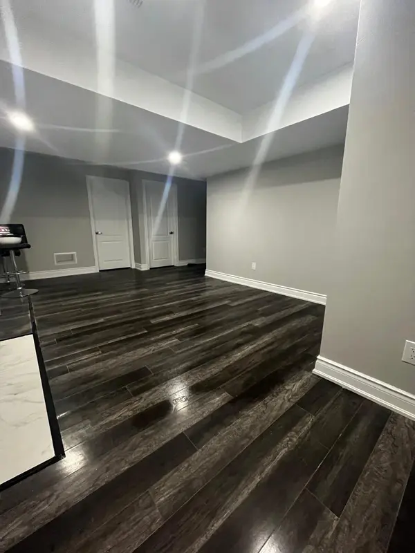 Milton, ON L9T 7N6,482 Pringle AVE