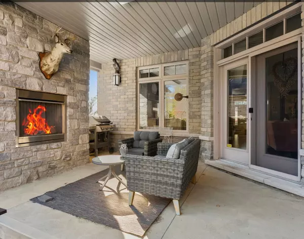 Cobourg, ON K9A 3B3,98 Ontario ST S