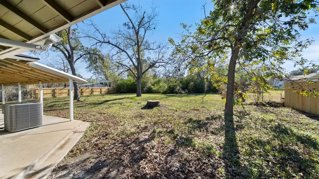 403 Prairieville Street, Canton, TX 75103