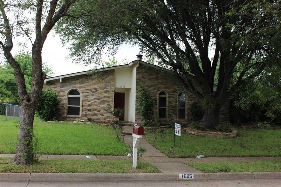 1605 Spanish Trail, Plano, TX 75023