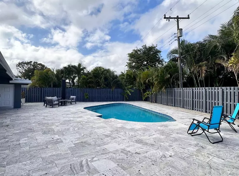 525 NE 27th St, Wilton Manors, FL 33334
